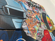Carica l'immagine nel visualizzatore di Gallery, Tableau POP Art Daft Punk featuring vibrant acrylic artwork and collages inspired by the iconic music group.