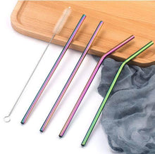 Charger l'image dans la galerie, Set of colorful stainless steel straws with cleaning brush, reusable and eco-friendly option for drinks.
