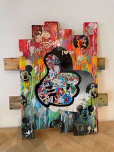 Charger l&#39;image dans la galerie, Tableau Pop ART gant de mickey - Novela Global