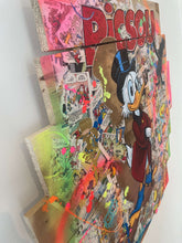 Carica l&#39;immagine nel visualizzatore di Gallery, Tableau POP Art Picsou sur bois de palette, coloré avec bandes dessinées, acrylique et finitions éclatantes.
