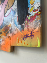 Carica l&#39;immagine nel visualizzatore di Gallery, Tableau Pop Art Pluto sur bois de palette signé Vincent STREIFF®