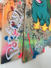 Carica l&#39;immagine nel visualizzatore di Gallery, Tableau Pop Art Bulbizzare sur bois de palette signé Vincent STREIFF®