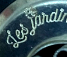 Charger l'image dans la galerie, Bec verseur inox gravé au logo Les Jardins de Nana, exemple de personnalisation pour bar et restaurant